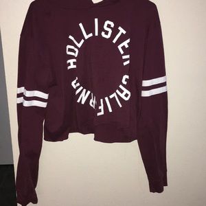 Long sleeve cropped Maroon hollister shirt